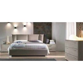 LETTO CON CUSCINI TESTIERA