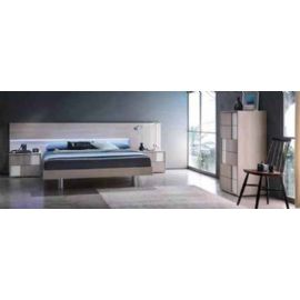 LETTO CON PANNELLO ILLUMINATO