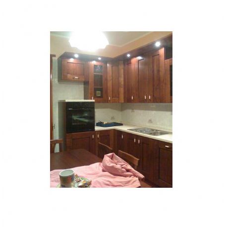 CUCINA SU MISURA IN NOCE