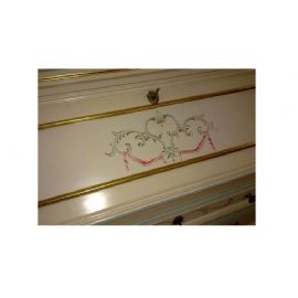 PARTICOLARE TROUMO LUIGI XVI LACCATO