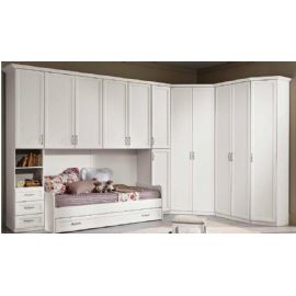 CAMERETTA ANGOLARE CON DIVANO PER LETTI